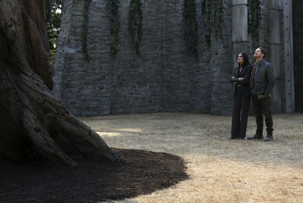 Just paying a visit to the most powerful wizard of all time. (ABC/Jack Rowand) LANA PARRILLA, SEAN MAGUIRE
