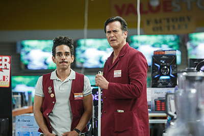Bruce Campbell (as Ash), Ray Santiago (as Pablo) 