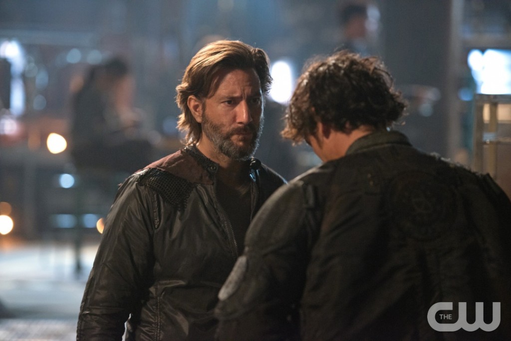 Henry Ian Cusick as the Disappointed Father Trope, the back of Bob Morley's Head as Gob Bluth (Diyah Pera/The CW)