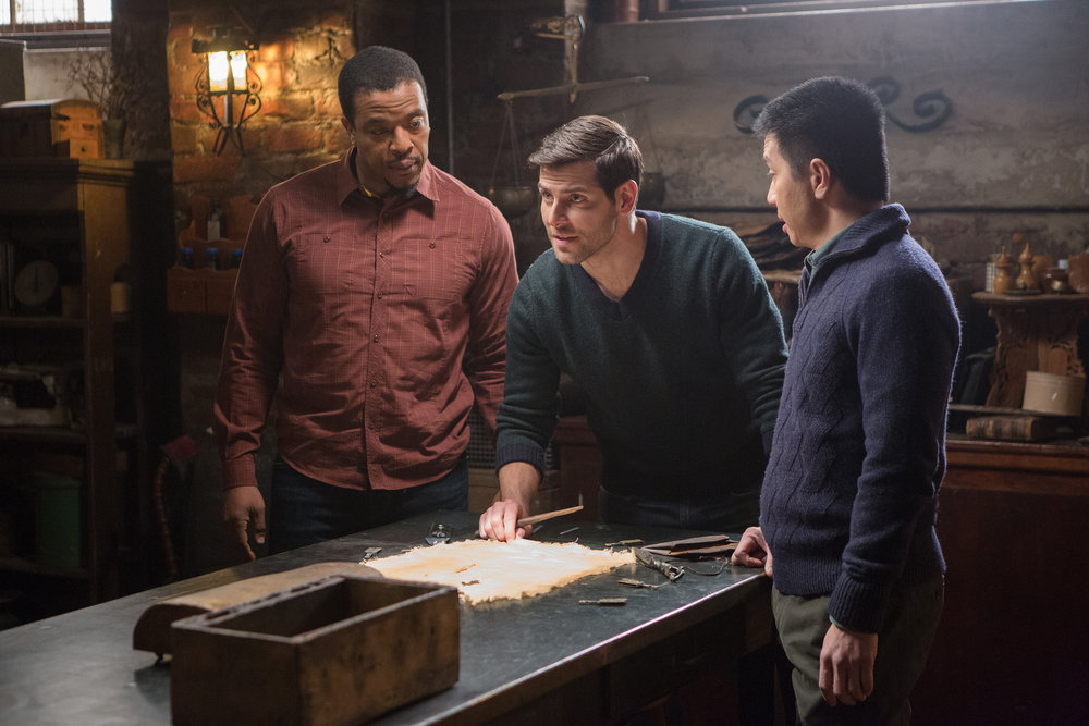 GRIMM -- "Silence of the Slams" Episode 513 -- Pictured: (l-r) Russell Hornsby as Hank Griffin, David Giuntoli as Nick Burkhardt, Reggie Lee as Sergeant Wu -- (Photo by: Scott Green/NBC)