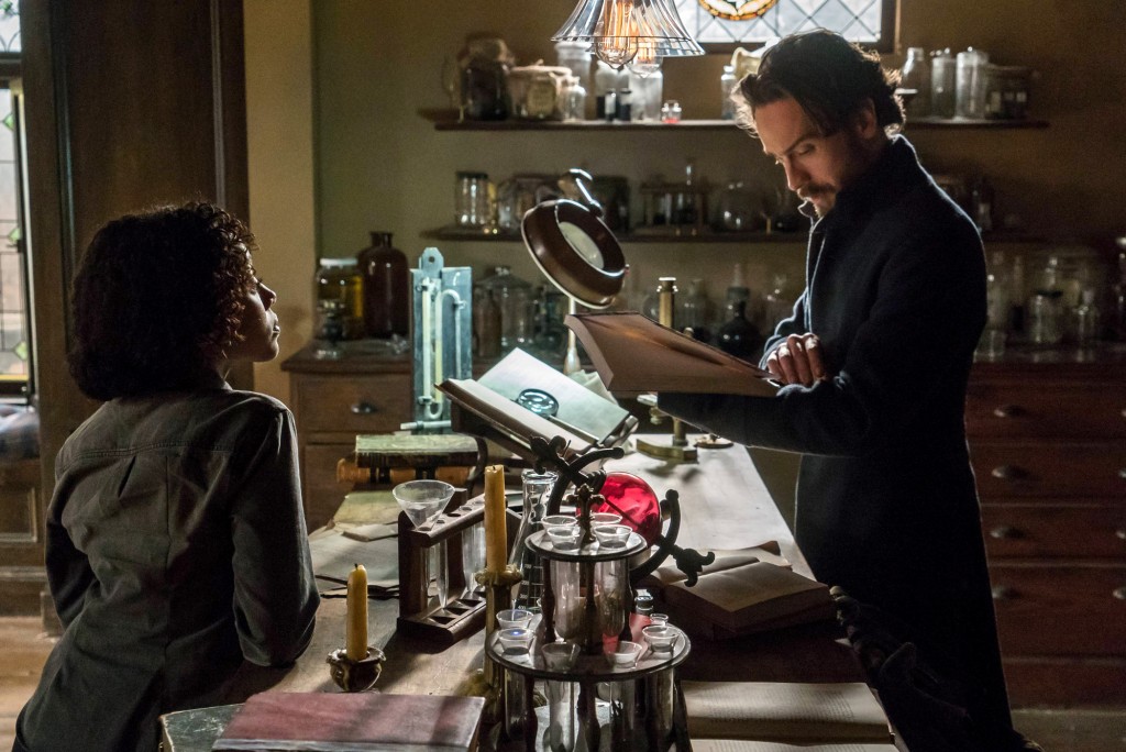 SLEEPY HOLLOW: L-R: Nicole Beharie and Tom Mison in the “Into the Wild” episode of SLEEPY HOLLOW airing Friday, March 11 (8:00-9:01 PM ET/PT) on FOX. ©2016 Fox Broadcasting Co. Cr: Tina Rowden/FOX