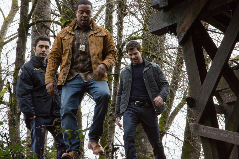 GRIMM -- "Inugami" Episode 517 -- Pictured: (l-r) Russell Hornsby as Hank Griffin, David Giuntoli as Nick Burkhardt -- (Photo by: Scott Green/NBC)