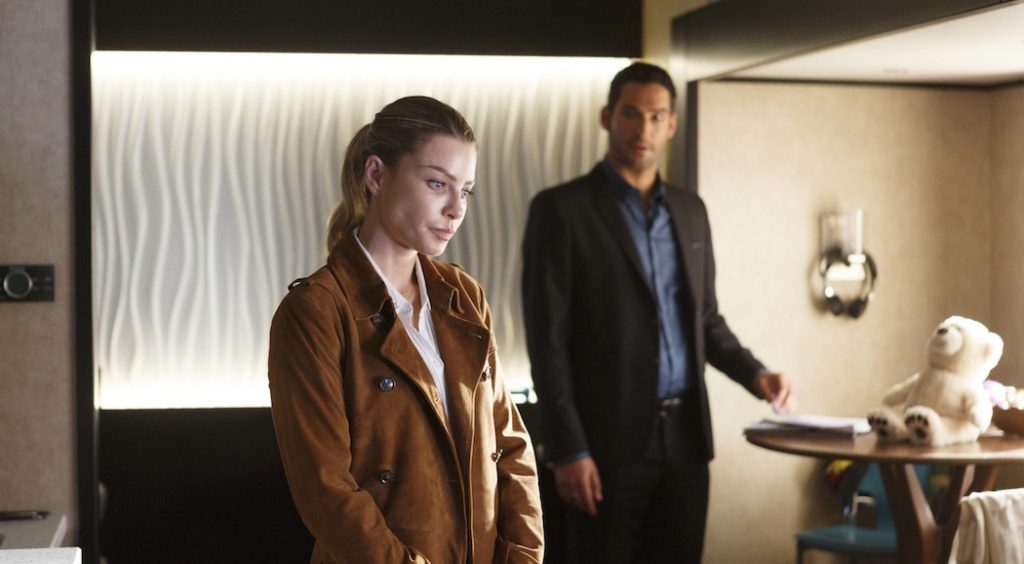LUCIFER: L-R: Lauren German and Tom Ellis in “Everything’s Coming Up Lucifer” season premiere episode of LUCIFER airing Monday, Sept. 19 (9:01-10:00 PM ET/PT) on FOX ©2016 Fox Broadcasting Co. Cr: Michael Courtney/FOX.