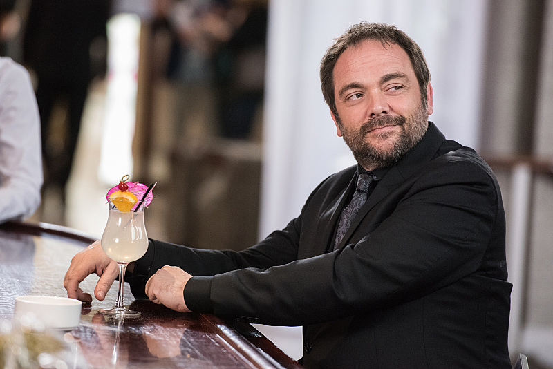 Supernatural -- "The Foundry" -- SN1203a_0128.jpg -- Pictured: Mark Sheppard as Crowley -- Photo: Dean Buscher/The CW -- ÃÂ© 2016 The CW Network, LLC. All Rights Reserved