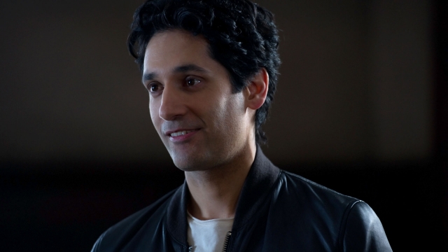 s01_e0105_03_135966925976