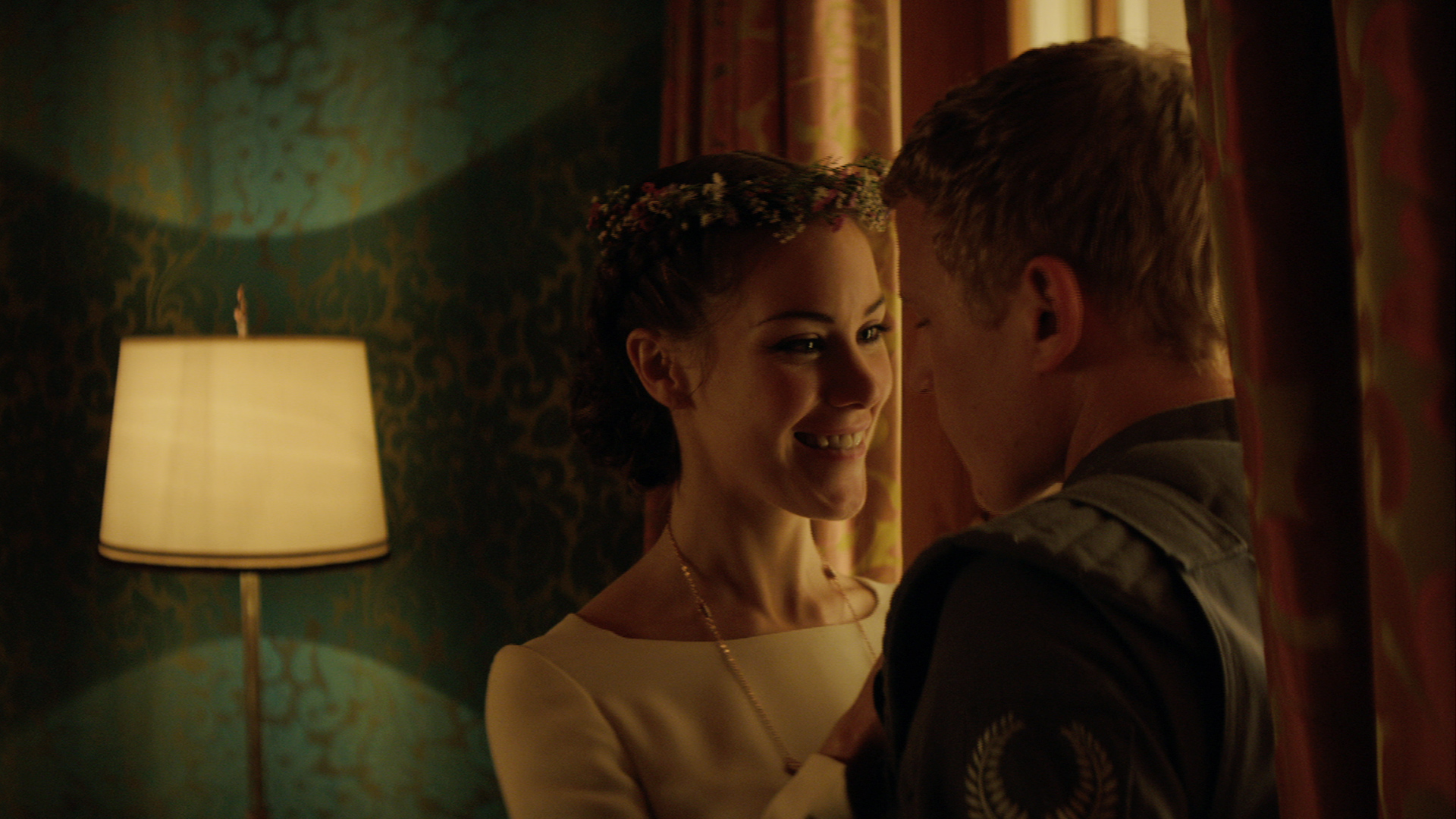 Dominion-s01_e0101_05_140313666161