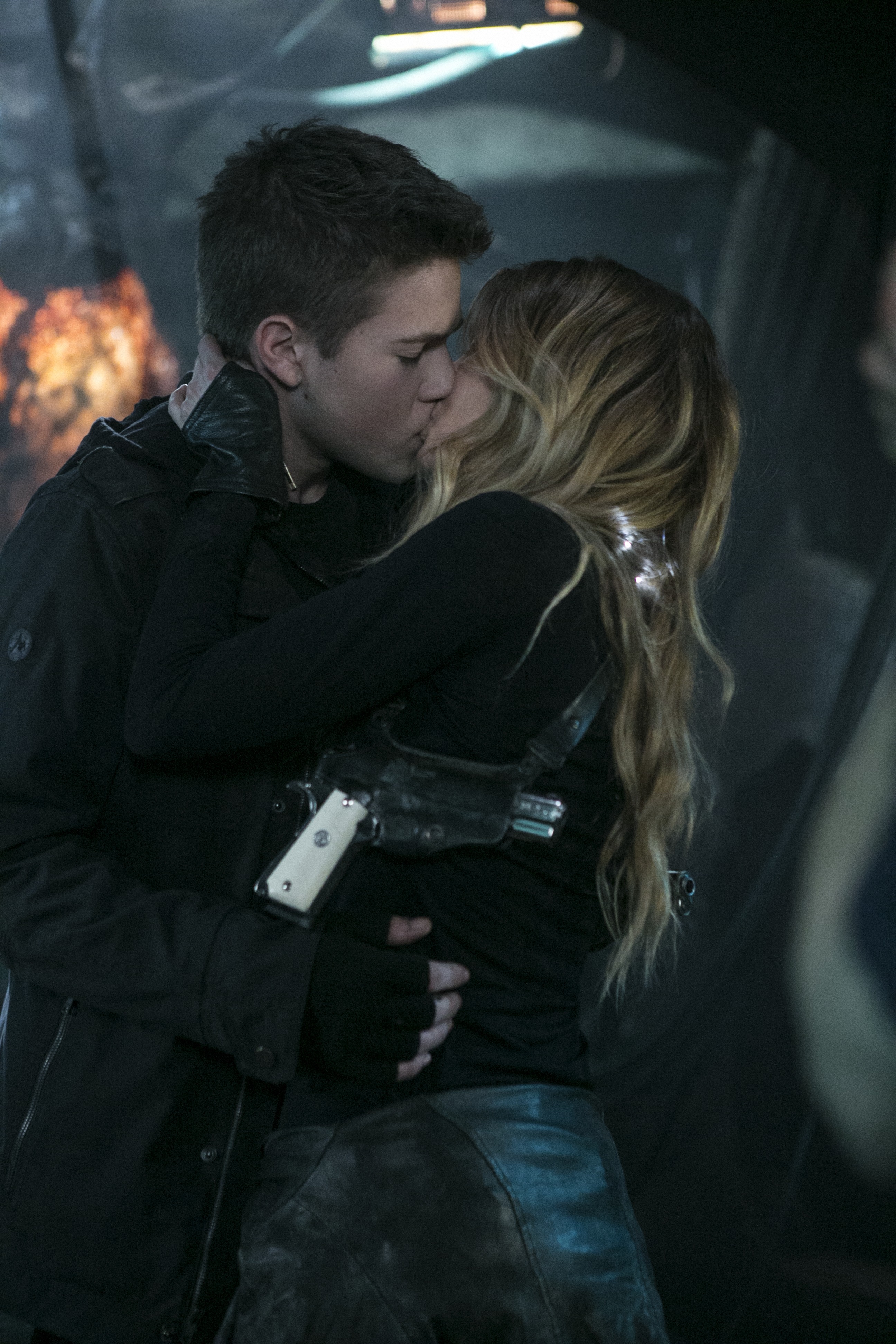 FallingSkies 410-4